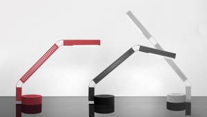 Fade Task Light &ndash; лампа без движущихся частей, имитирующая закаты